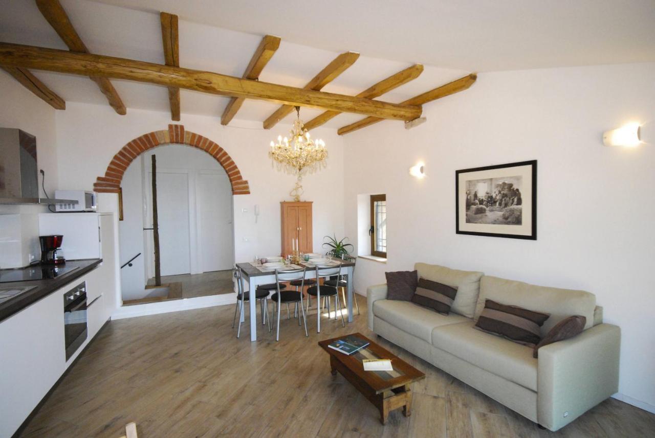 Ca De L'Adamo - Theater Home Olzano Екстериор снимка